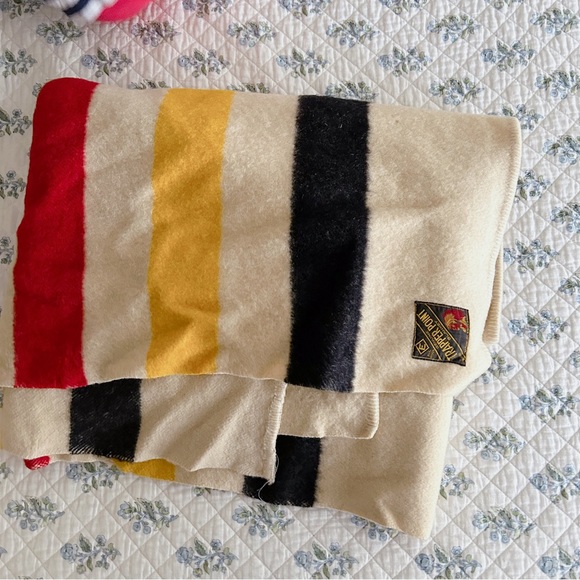 Vintage 50’s 60’s Trapper Point 100% Wool Striped Blanket - Picture 5 of 8